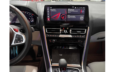 BMW M8 4.4L 8cyl AWD - автомобили, коли, обяви за нови и употребявани 8