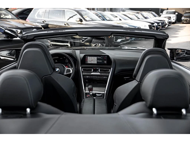 BMW M8 XDRIVE * CAMERA * LED * ПОДГРЕВ * NAVI - автомобили, коли, обяви за нови и употребявани 6