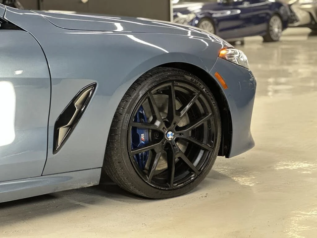 BMW M8 * xDrive * * HeadUp* AвтоКредит* (ЦЕНА ДО БГ) - автомобили, коли, обяви за нови и употребявани 4