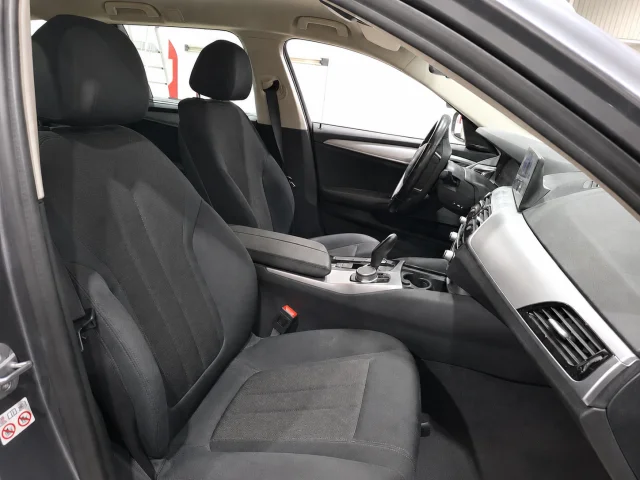 BMW Серия 5 520d (190 кс) Steptronic - автомобили, коли, обяви за нови и употребявани 5