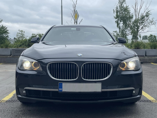 BMW Серия 7 750i (408 кс) Steptronic - автомобили, коли, обяви за нови и употребявани 1