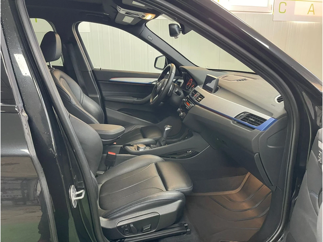 BMW X1 M- 245кс-Xdrive-Head-Up-Automat-27500 км - автомобили, коли, обяви за нови и употребявани 14