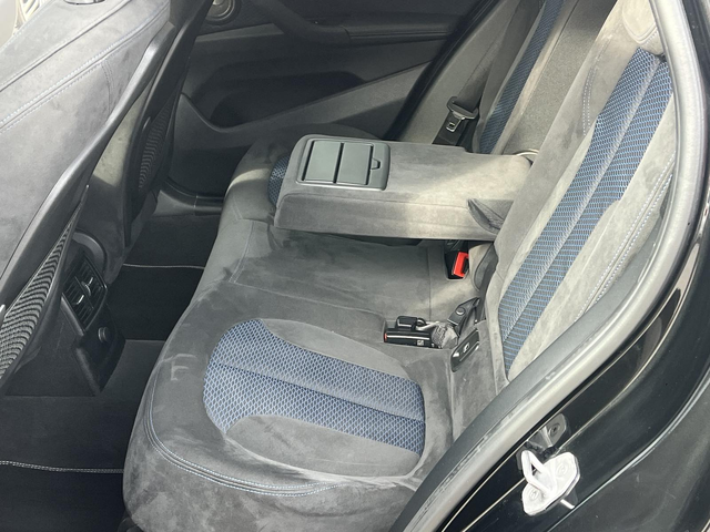 BMW X1 2.0 DISEL - автомобили, коли, обяви за нови и употребявани 12