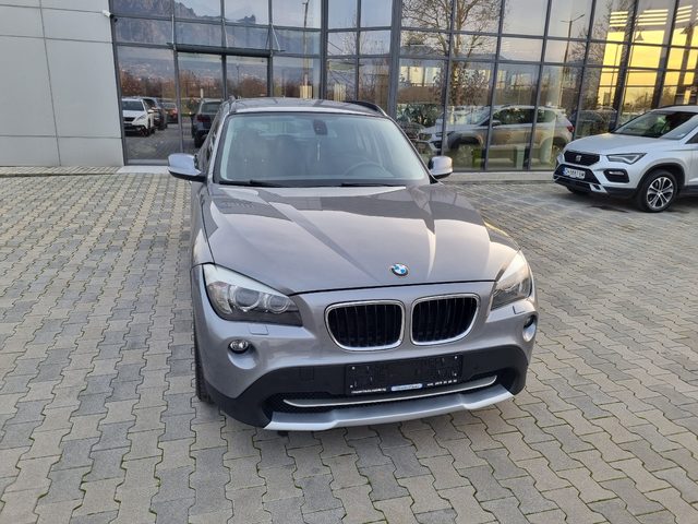 BMW X1 2.0D XDrive-АВТОМАТ= СЕРВИЗНА ИСТОРИЯ в BMW !!! - автомобили, коли, обяви за нови и употребявани 0