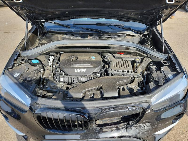 BMW X1 2.0L 4 ALL WHEEL DRIVE - автомобили, коли, обяви за нови и употребявани 12