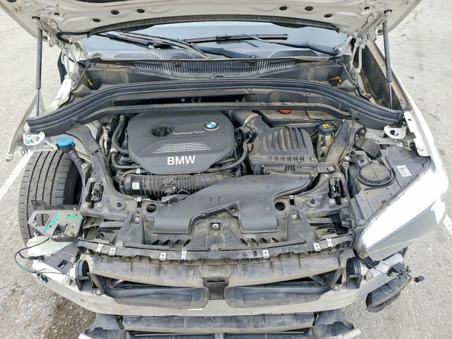 BMW X1 2.0L 4 FRONT WHEEL DRIVE - автомобили, коли, обяви за нови и употребявани 11