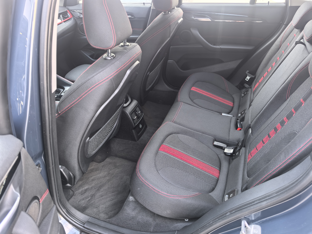 BMW X1 20d (190 кс) xDrive Steptronic - автомобили, коли, обяви за нови и употребявани 12