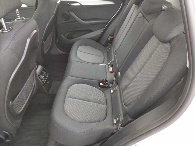 BMW X1 2,0d 150ps NAVI LED - автомобили, коли, обяви за нови и употребявани 12