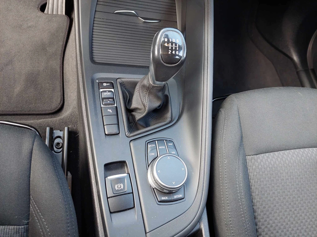 BMW X1 18d HEAD UP - автомобили, коли, обяви за нови и употребявани 13