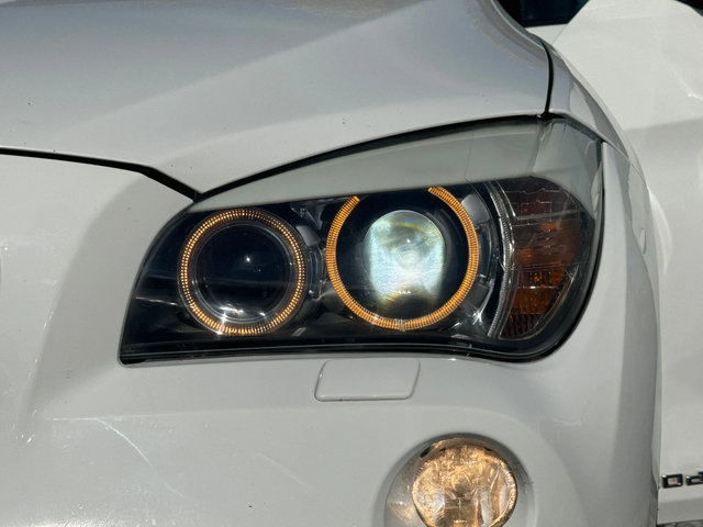 BMW X1 X-Drive/2.0D/Xenon - автомобили, коли, обяви за нови и употребявани 16