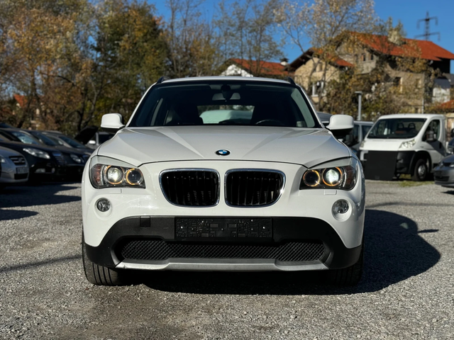 BMW X1 X-Drive/2.0D/Xenon - автомобили, коли, обяви за нови и употребявани 1