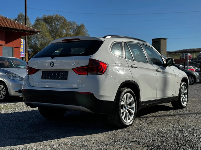 BMW X1 X-Drive/2.0D/Xenon - автомобили, коли, обяви за нови и употребявани 3