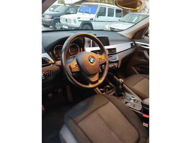 BMW X1 1.5, 140к.с. - автомобили, коли, обяви за нови и употребявани 12
