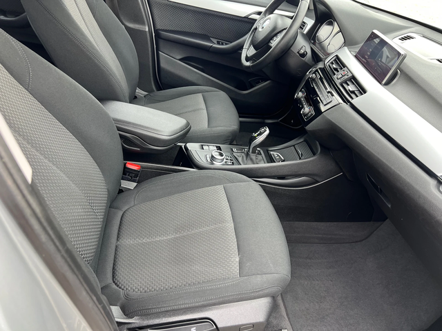 BMW X1 2.0 D  X-Drive - автомобили, коли, обяви за нови и употребявани 11