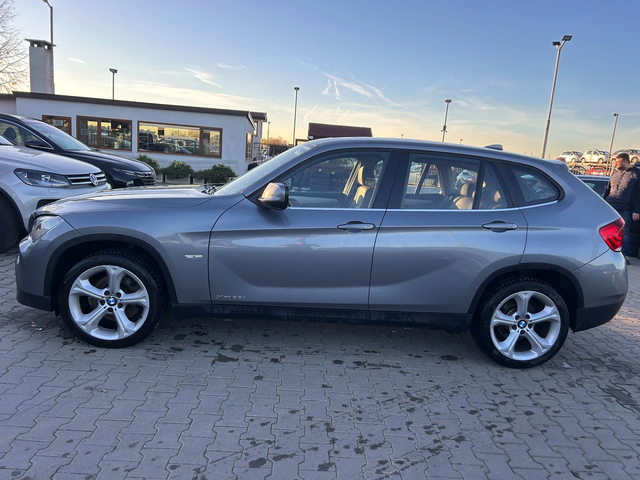 BMW X1 2.3XDRIVE AVTOMAT/PANPRAMA/KOJA/NAVI EURO 5 - автомобили, коли, обяви за нови и употребявани 8