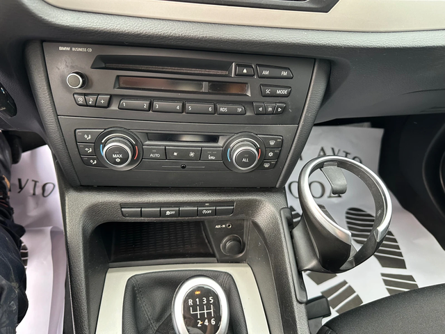 BMW X1 2.0 d - автомобили, коли, обяви за нови и употребявани 15