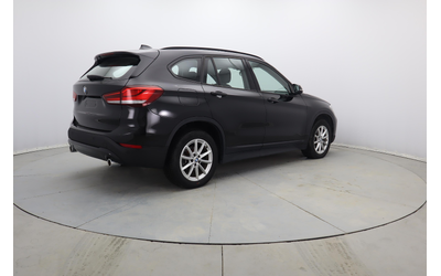 BMW X1 - автомобили, коли, обяви за нови и употребявани 14