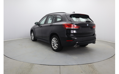 BMW X1 - автомобили, коли, обяви за нови и употребявани 23