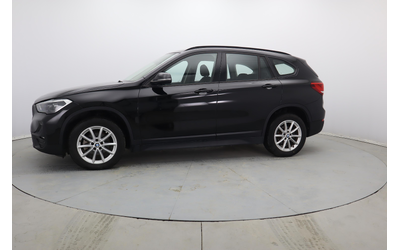 BMW X1 - автомобили, коли, обяви за нови и употребявани 31