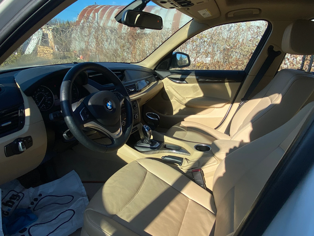 BMW X1 28i xDrive - автомобили, коли, обяви за нови и употребявани 6