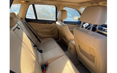 BMW X1 28i xDrive - автомобили, коли, обяви за нови и употребявани 8