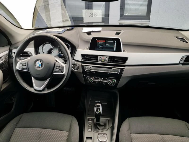 BMW X1 20d xDrive - автомобили, коли, обяви за нови и употребявани 11