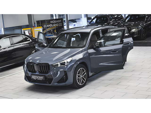 BMW X1 xDrive23i M Sport Mild Hybrid Steptronic - автомобили, коли, обяви за нови и употребявани 0