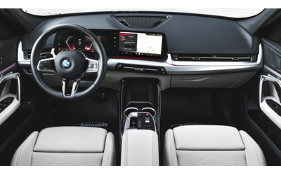 BMW X1 xDrive23i M Sport Mild Hybrid Steptronic - автомобили, коли, обяви за нови и употребявани 7