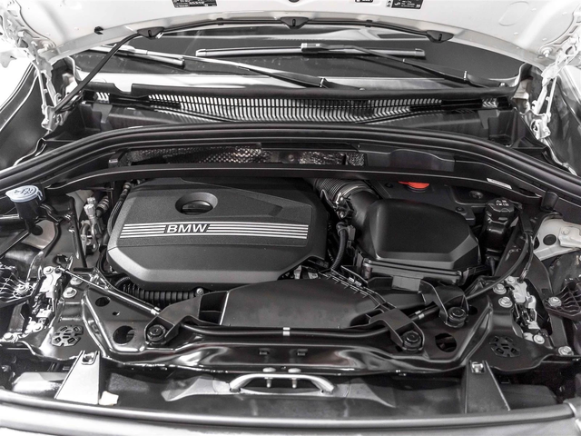 BMW X1 xDrive28i С РЕГИСТРАЦИЯ & АВТО КРЕДИТ - автомобили, коли, обяви за нови и употребявани 4