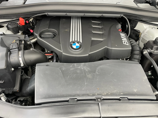 BMW X1 2.0TDI-S-DRIVE-ITALIA - автомобили, коли, обяви за нови и употребявани 11