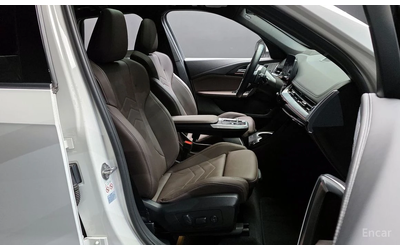 BMW X1 * xDrive* 20i M Sport* КОЖА* ПОДГРЕВ* 360 КАМЕРА* - автомобили, коли, обяви за нови и употребявани 9