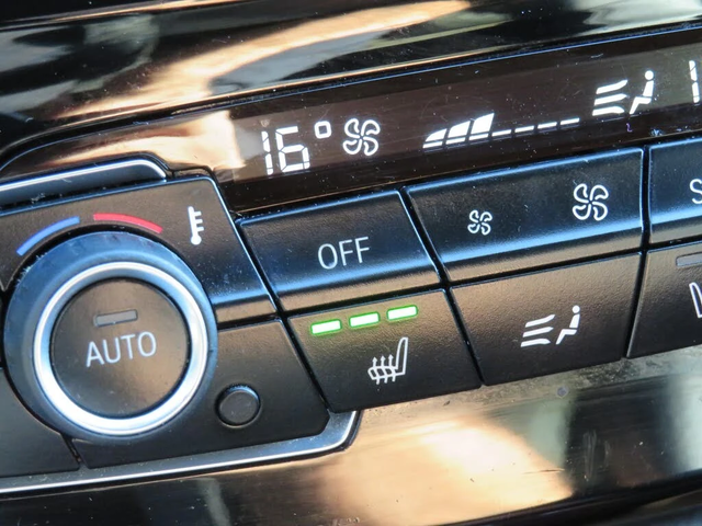 BMW X1 xDrive28* АвтоКредит* (ЦЕНА ДО БГ) - автомобили, коли, обяви за нови и употребявани 11