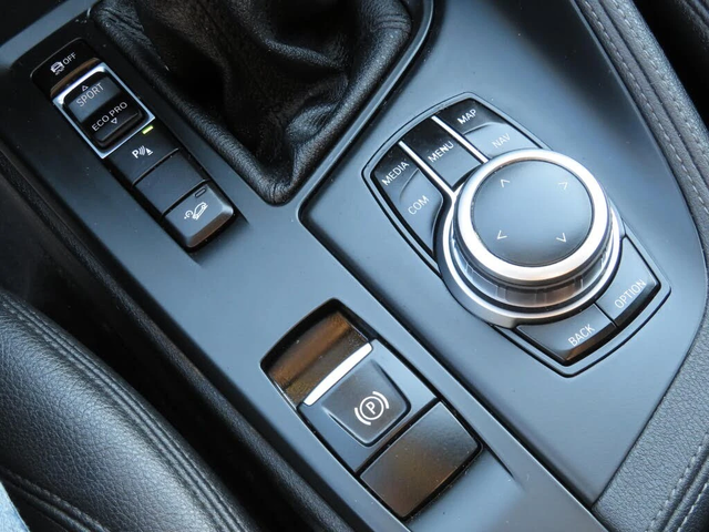 BMW X1 xDrive28* АвтоКредит* (ЦЕНА ДО БГ) - автомобили, коли, обяви за нови и употребявани 12