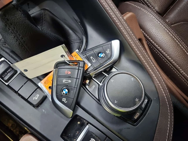 BMW X1 xDrive28i/CARFAX/Кожа/Памет/Подгрев/2 КЛЮЧА - автомобили, коли, обяви за нови и употребявани 7