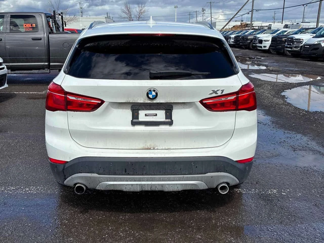 BMW X1 * xDrive28i * ПОДГРЕВ * КАМЕРА * NAVI - автомобили, коли, обяви за нови и употребявани 3