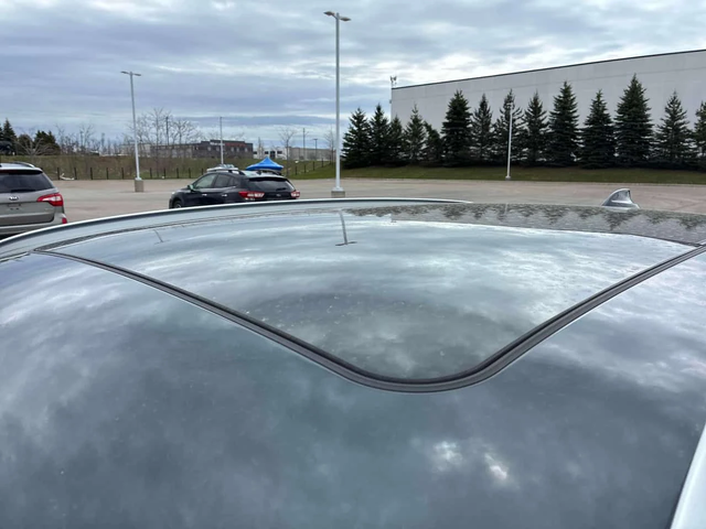 BMW X1 xDrive28i/CARFAX/Кожа/Памет/Подгрев/КЛИП/+ Гуми - автомобили, коли, обяви за нови и употребявани 5