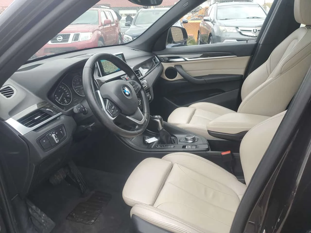 BMW X1 * xDrive28i * ПАНОРАМА* ПОЕГРЕВИ* - автомобили, коли, обяви за нови и употребявани 4