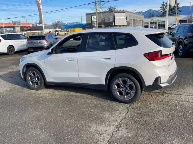 BMW X1 xDrive28i/ПАНОРАМА/ПОДГРЕВИ - автомобили, коли, обяви за нови и употребявани 2