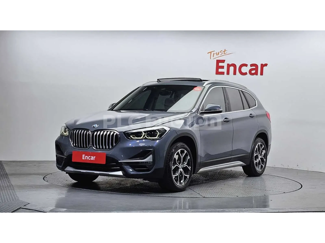 BMW X1 ПОДГРЕВИ * ПАНО * HEAD-UP * KEYLESS - автомобили, коли, обяви за нови и употребявани 0