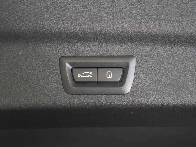 BMW X1 X1 xDrive28i / ПЪРВИ СОБСТВЕНИК / БЕЗ УДАРИ - автомобили, коли, обяви за нови и употребявани 11