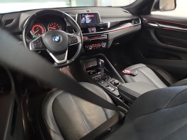 BMW X1 XDRIVE28I - автомобили, коли, обяви за нови и употребявани 4