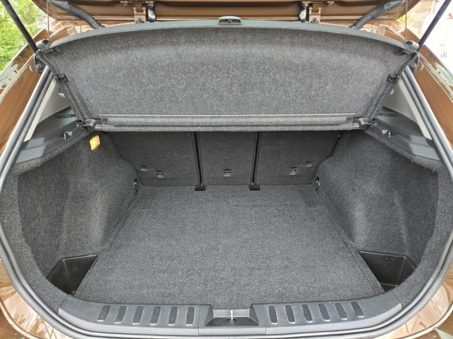 BMW X1 2.0D-143кс= 4х4= КСЕНОН= АВТОПИЛОТ= ПАРКТРОНИК - автомобили, коли, обяви за нови и употребявани 9