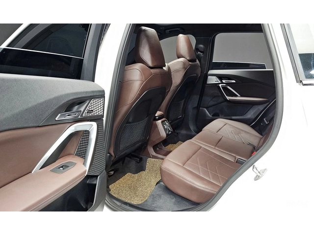 BMW X1 M35i* HARMON* KARDON* ХЕДЪП* 360КАМЕРА* - автомобили, коли, обяви за нови и употребявани 14