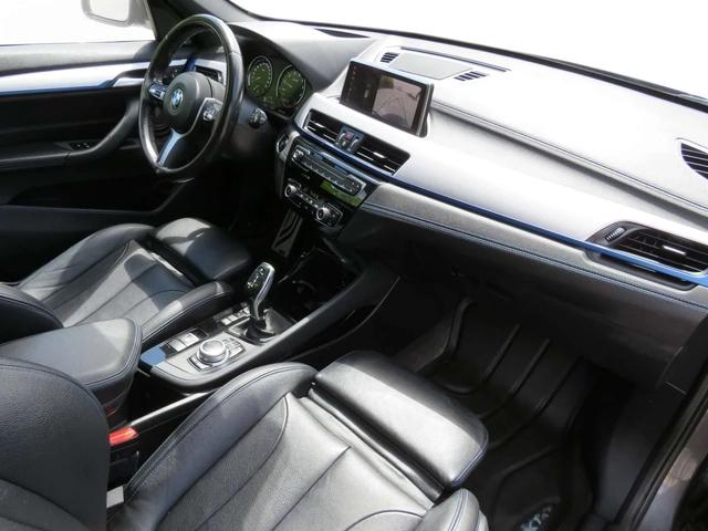 BMW X1 M-Sport 28i xDrive* HUD* ПАНОРАМА* CarPlay* CARFAX - автомобили, коли, обяви за нови и употребявани 15