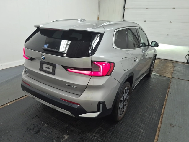 BMW X1 - автомобили, коли, обяви за нови и употребявани 2