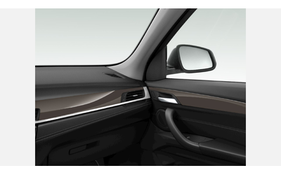 BMW X1 xDrive20d - автомобили, коли, обяви за нови и употребявани 10