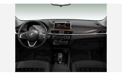 BMW X1 xDrive20d - автомобили, коли, обяви за нови и употребявани 9