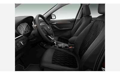 BMW X1 xDrive20i - автомобили, коли, обяви за нови и употребявани 7