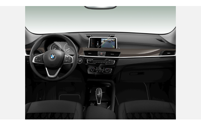 BMW X1 xDrive20i - автомобили, коли, обяви за нови и употребявани 9