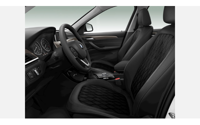 BMW X1 xDrive20i - автомобили, коли, обяви за нови и употребявани 7